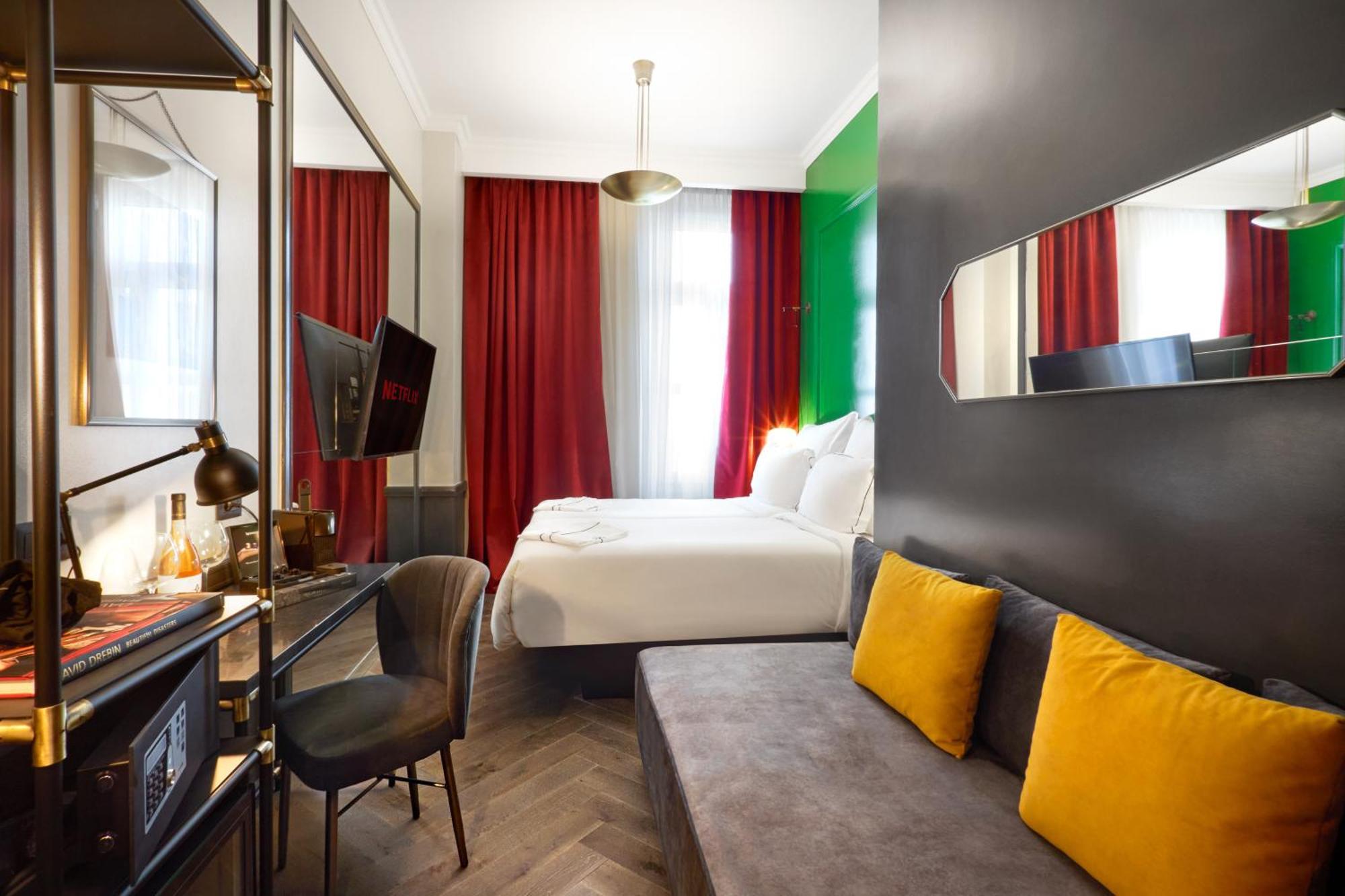 Soho Athinas 60 Hotel Athens Exterior photo